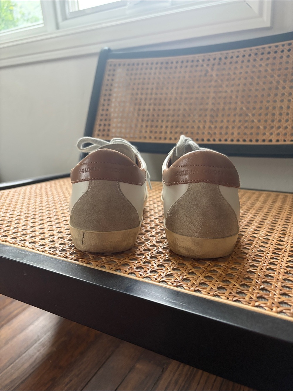 Golden Goose White Sneakers with Gray Star and Brown Heel - Picture 5 of 6